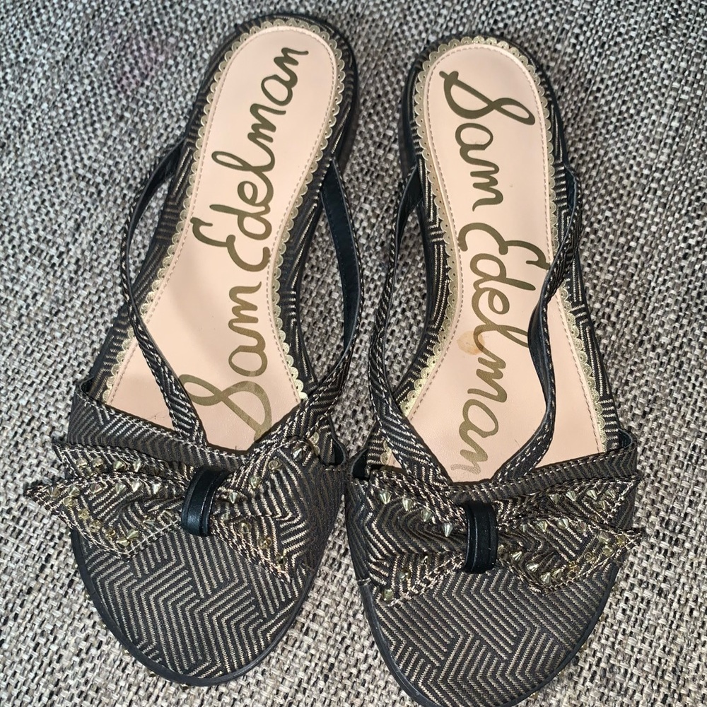 ‼️SOLD‼️ Sam Edelman Dariel Black & Gold Herringbn Studded